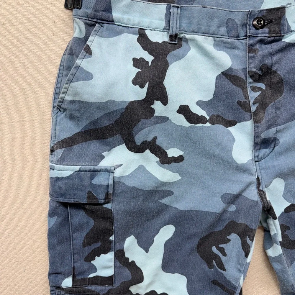 Vintage Blue Camo Cargo Shorts Mens XL Blue Camouflage Combat Military Y2K 2000s